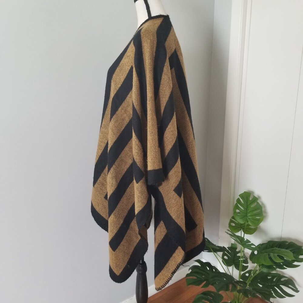 Akira Chicago Black Label cardigan O/S - Picture 3 of 4